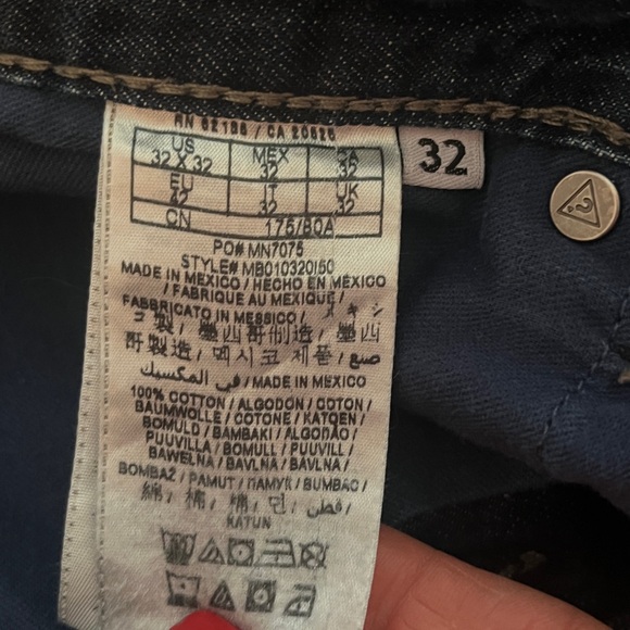 Vintage Guess Premium Falcon Jeans M 32 X 32 Boot Cut Distressed  Y2K Button Fly - Picture 7 of 16